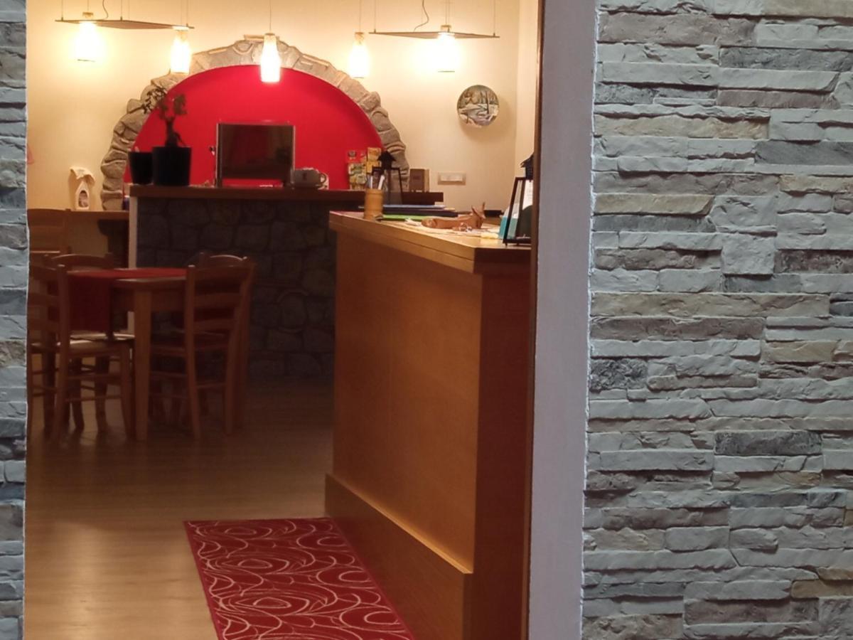 Guest House Caracas Lorica Ngoại thất bức ảnh